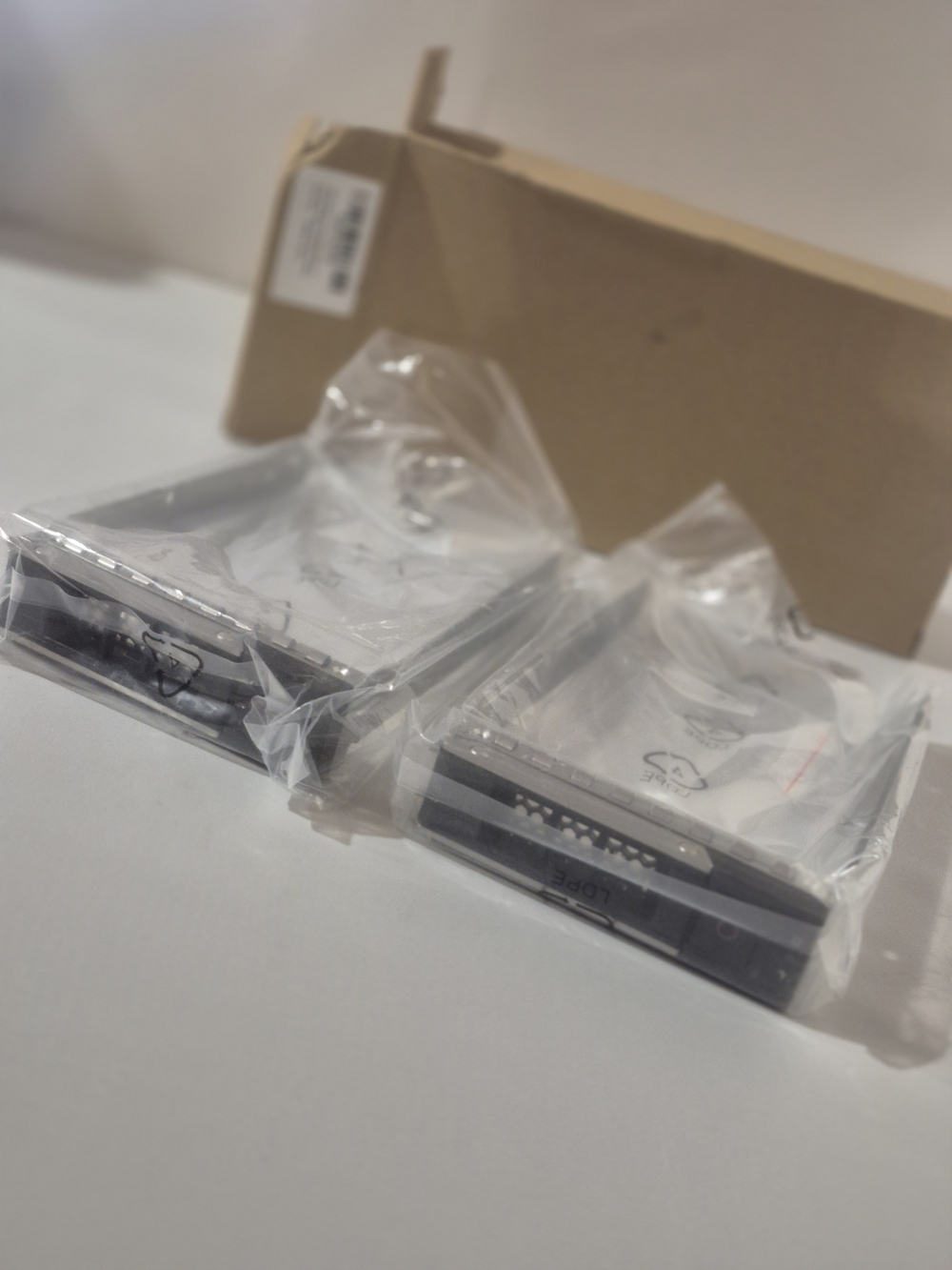 2 Brand New- 3.5 Hard Drive Caddy R740xd2 R6415 R7425 XC740xd New In Box.